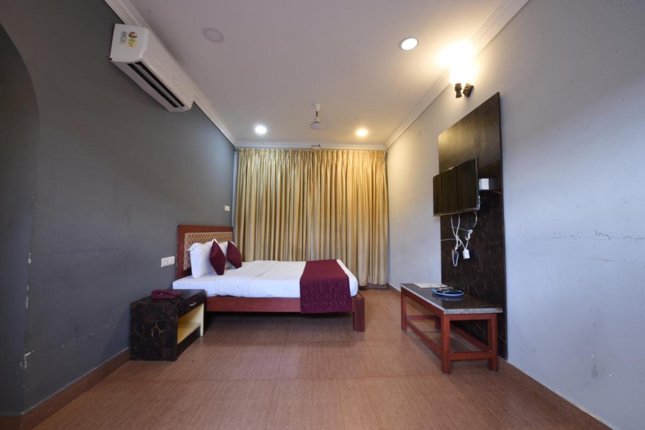 Hotel King Park Puducherry Exterior foto