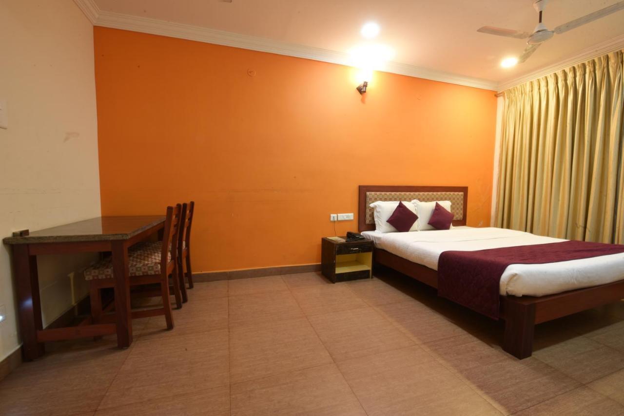 Hotel King Park Puducherry Exterior foto
